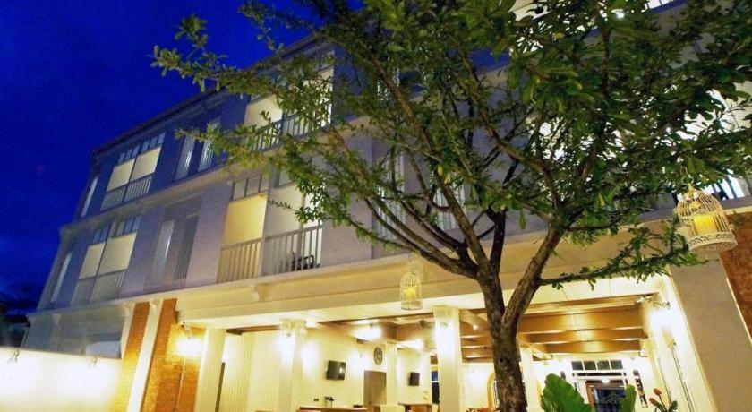 Baan Pimpisa Hotel Bang Sare Exterior photo